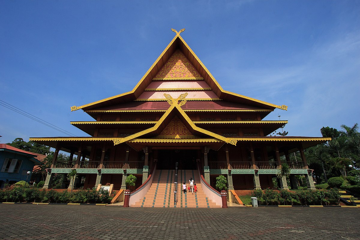 Rumah Selaso Jatuh Kembar